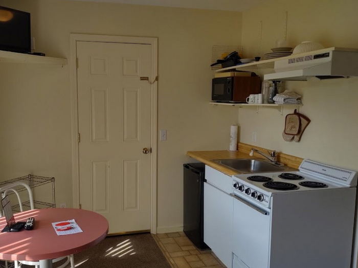 Lakewood Motel - From Website (newer photo)